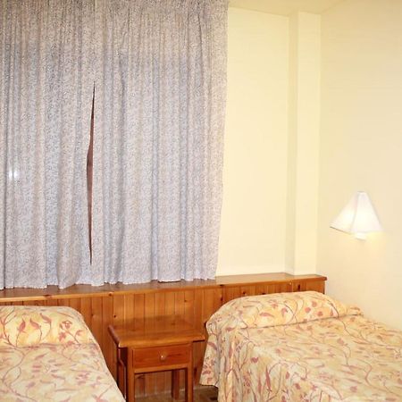 Apartamentos Pessets Adelaida Sort Ngoại thất bức ảnh