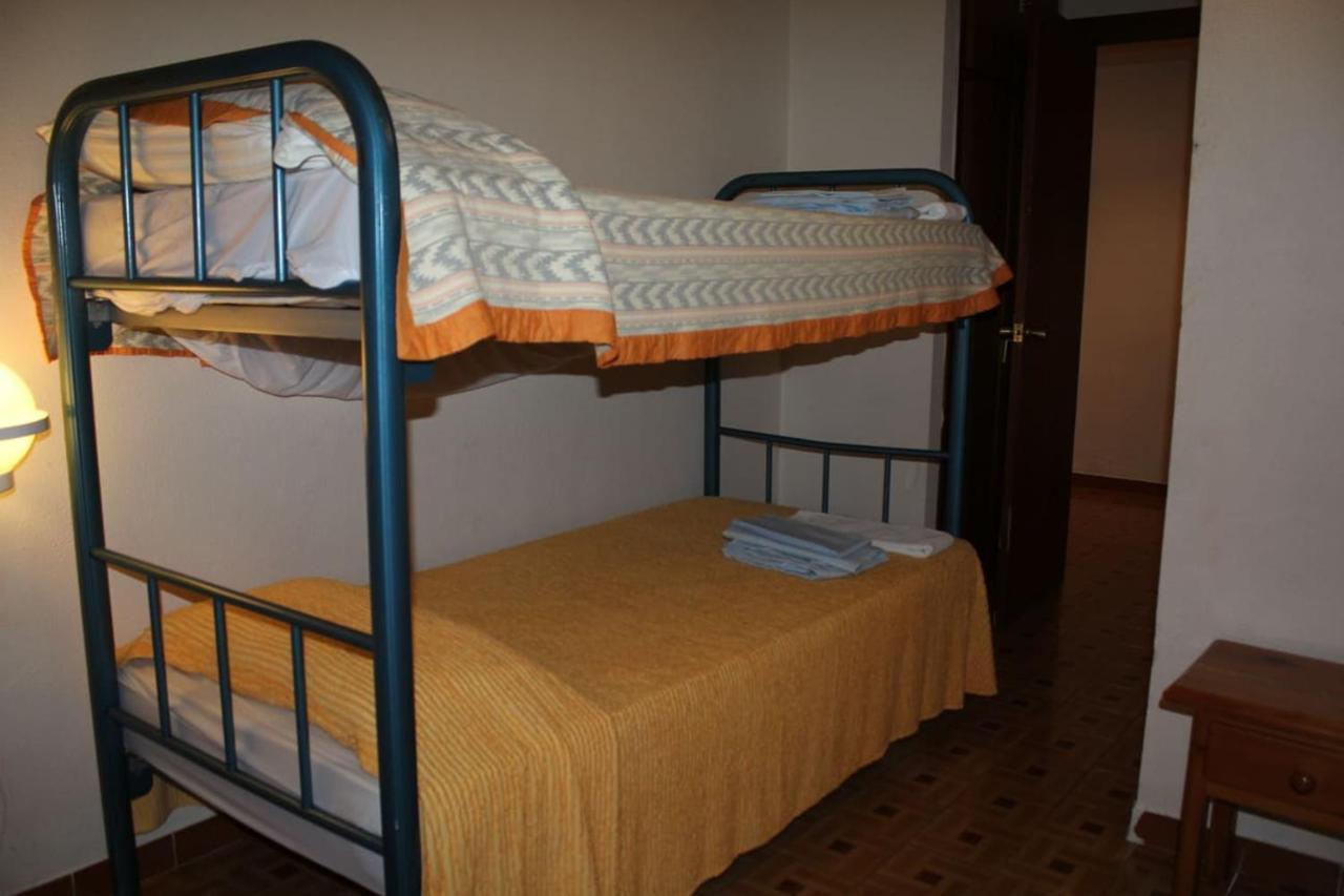 Apartamentos Pessets Adelaida Sort Ngoại thất bức ảnh