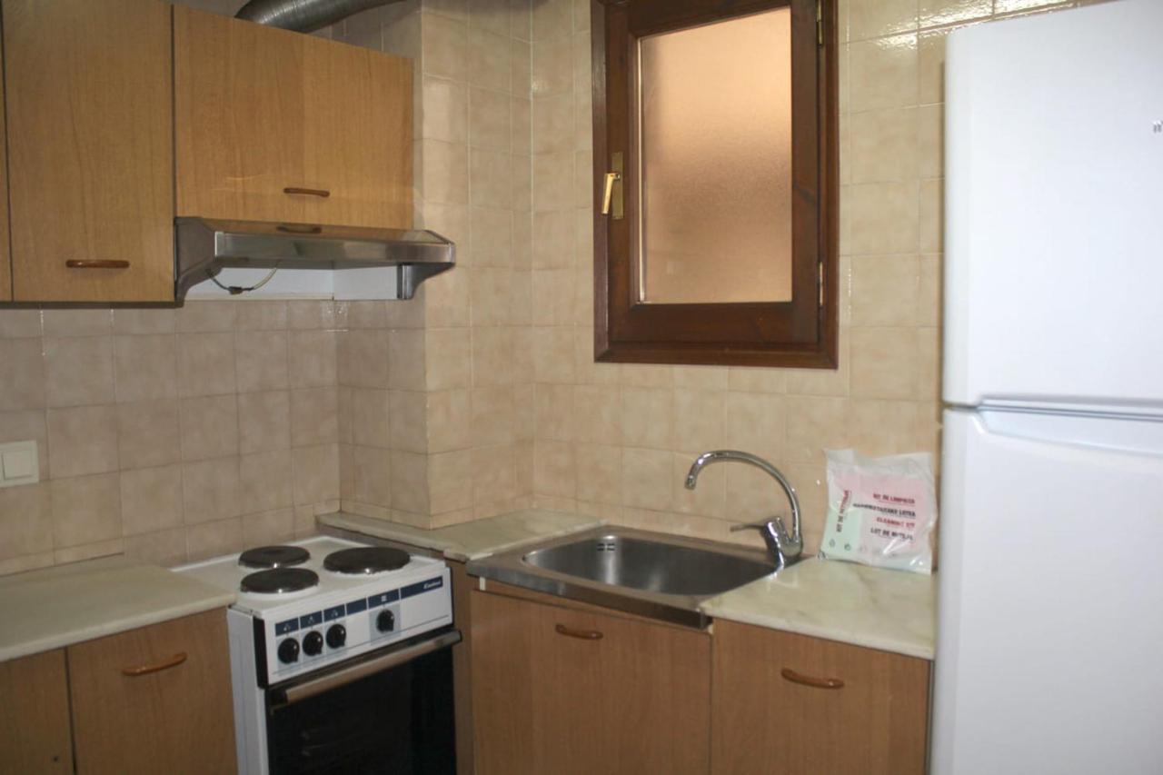 Apartamentos Pessets Adelaida Sort Ngoại thất bức ảnh